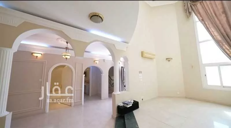 11 bedroom villa in Al Awali 5