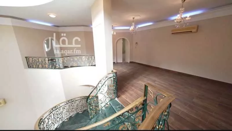 11 bedroom villa in Al Awali 8