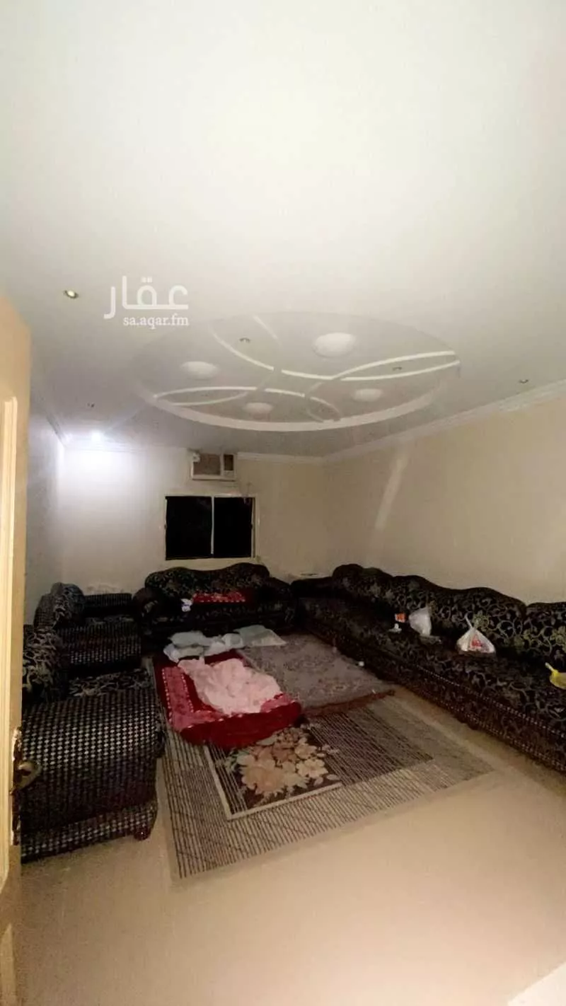 فيلا 44 غرف في الملك فهد 7