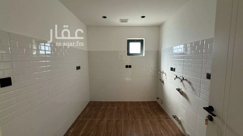 فيلا 13 غرف في الصوارى 31