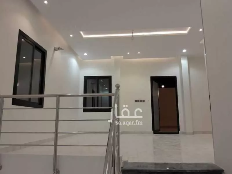 فيلا 4 غرف في العكيشية 13