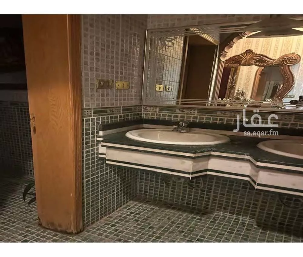 4 bedroom villa in Al Basateen 16