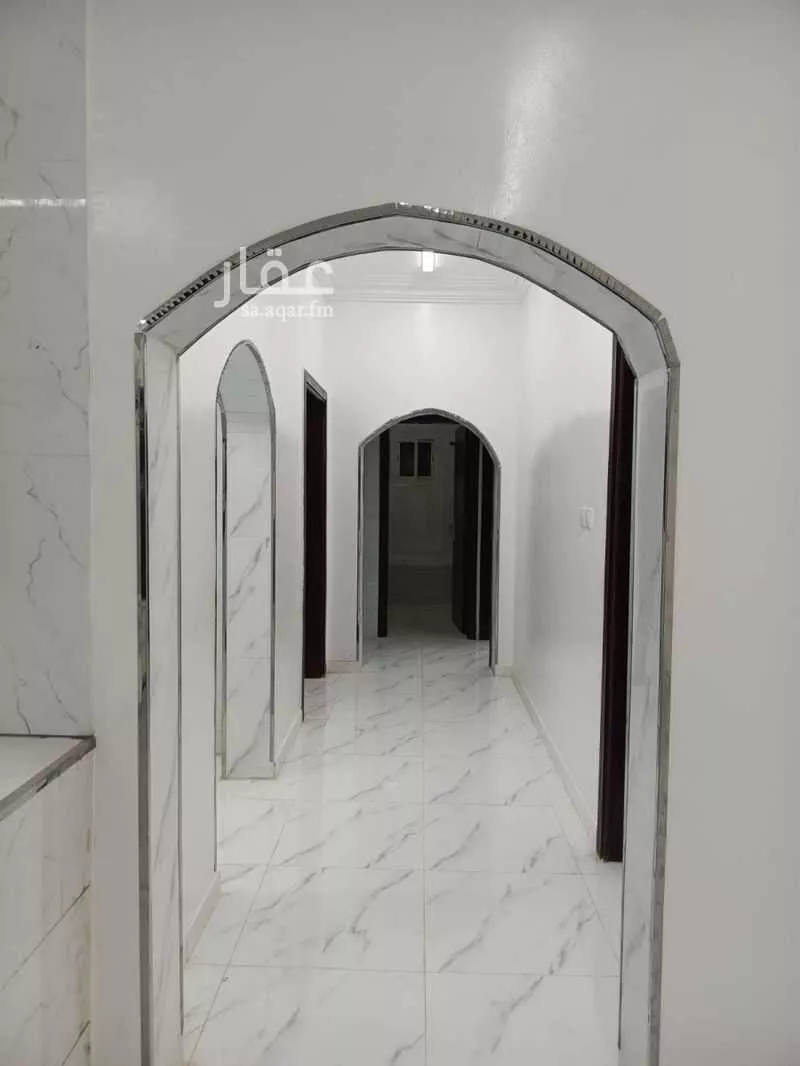 5 bedroom apartment in Al Ranuna 3