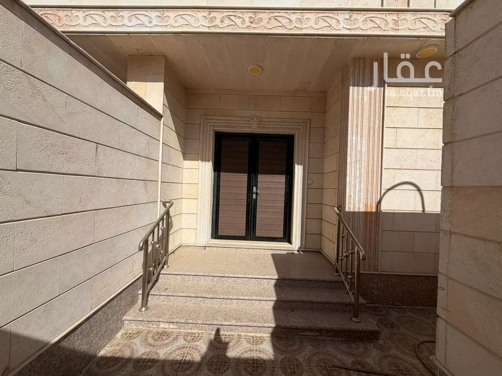 10 bedroom villa in Al Yaqout 2