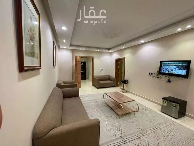 3 bedroom apartment in Mudhainib 4