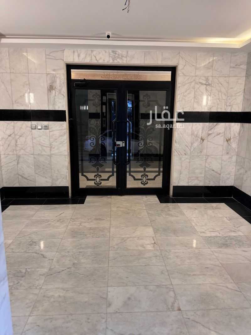 شقة في الإسكان