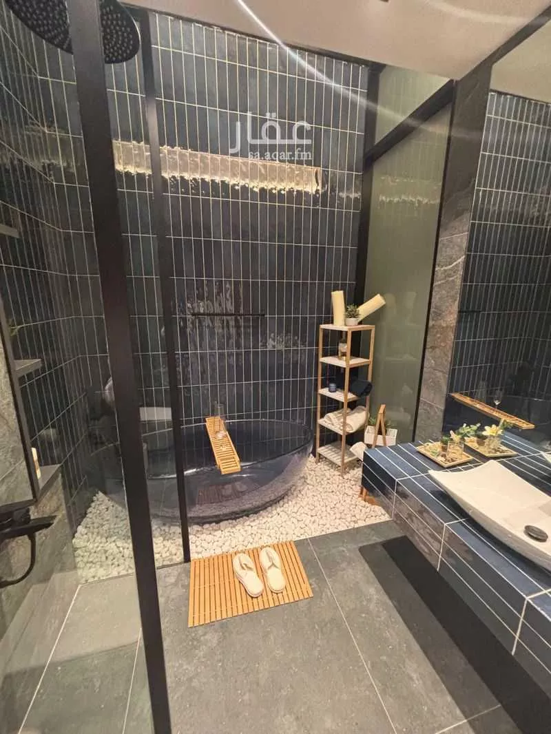 5 bedroom apartment in Al Aridh, Riyadh 18