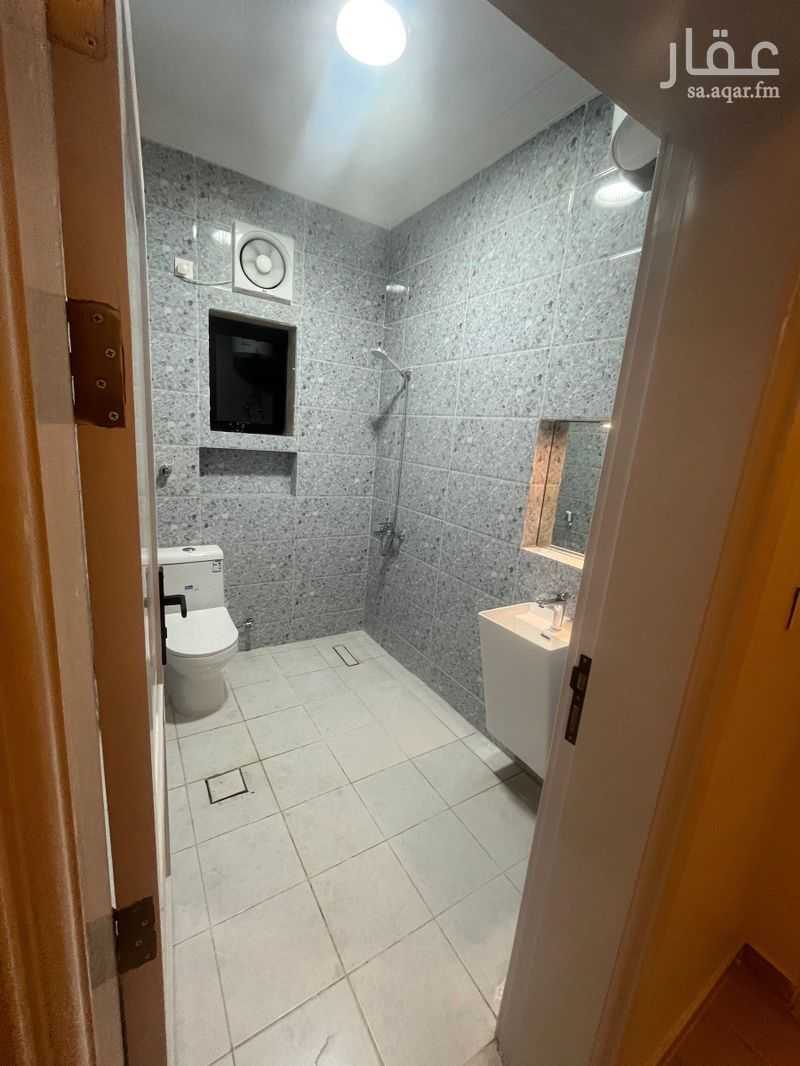 3 bedroom apartment in Al Hadra, Madinah 10