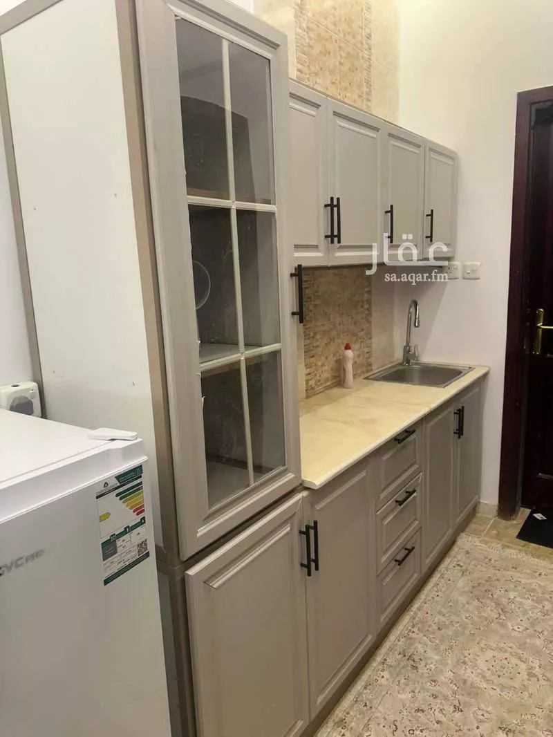 3 bedroom apartment in King Fahd 4