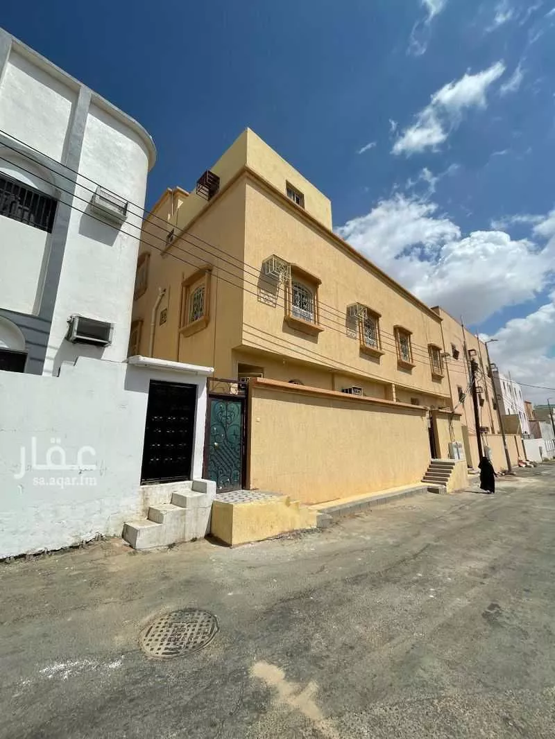 27 bedroom building in Military City Accommodation, Khamis Mushait 5