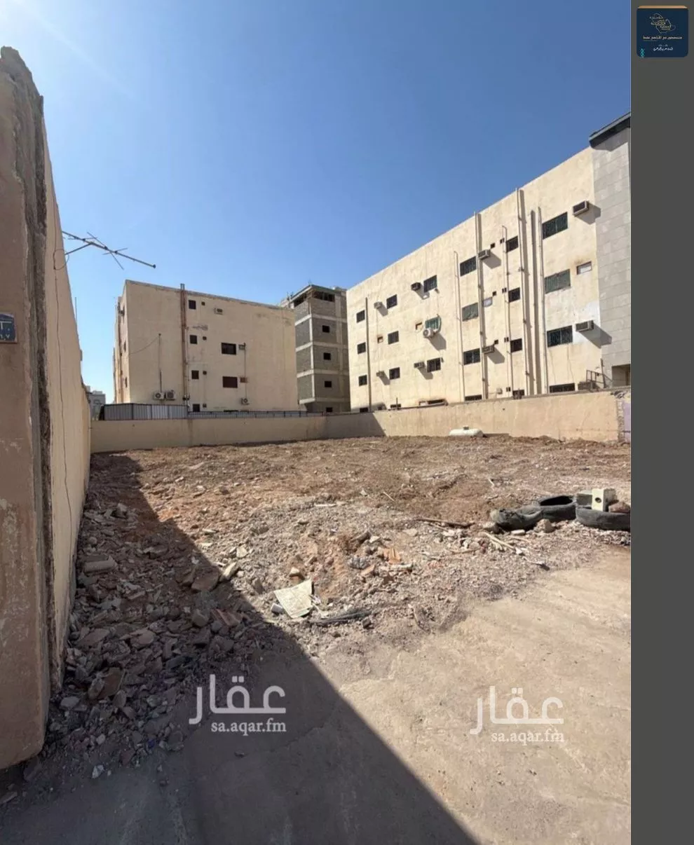 أرض 675 م² في العريض 10