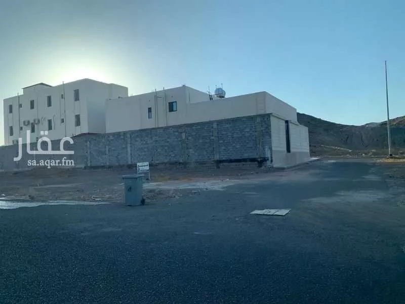 445 sqm land in Katanah 2