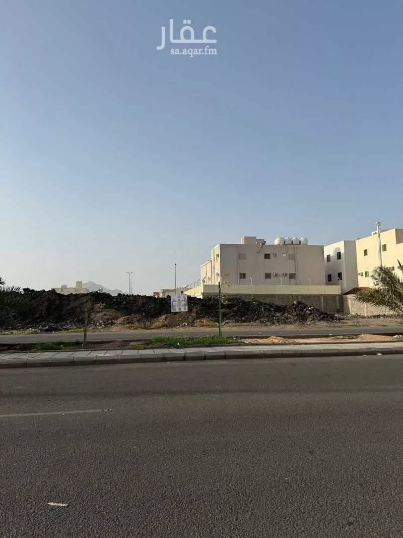 750 sqm land in King Fahd 2
