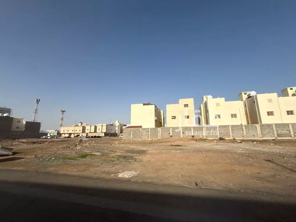 761 sqm land in Mudhainib 5