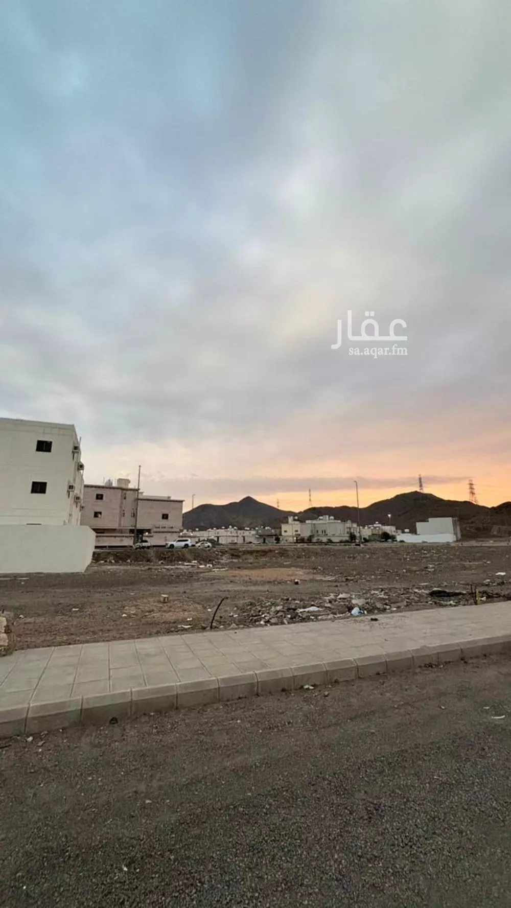 562 sqm land in Qalat Makhit 5