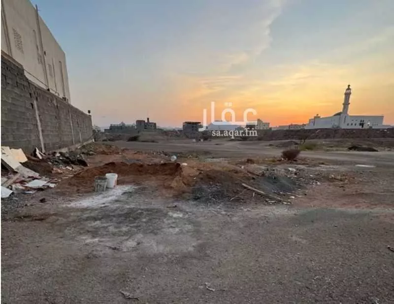 290 sqm land in Al Matar 3