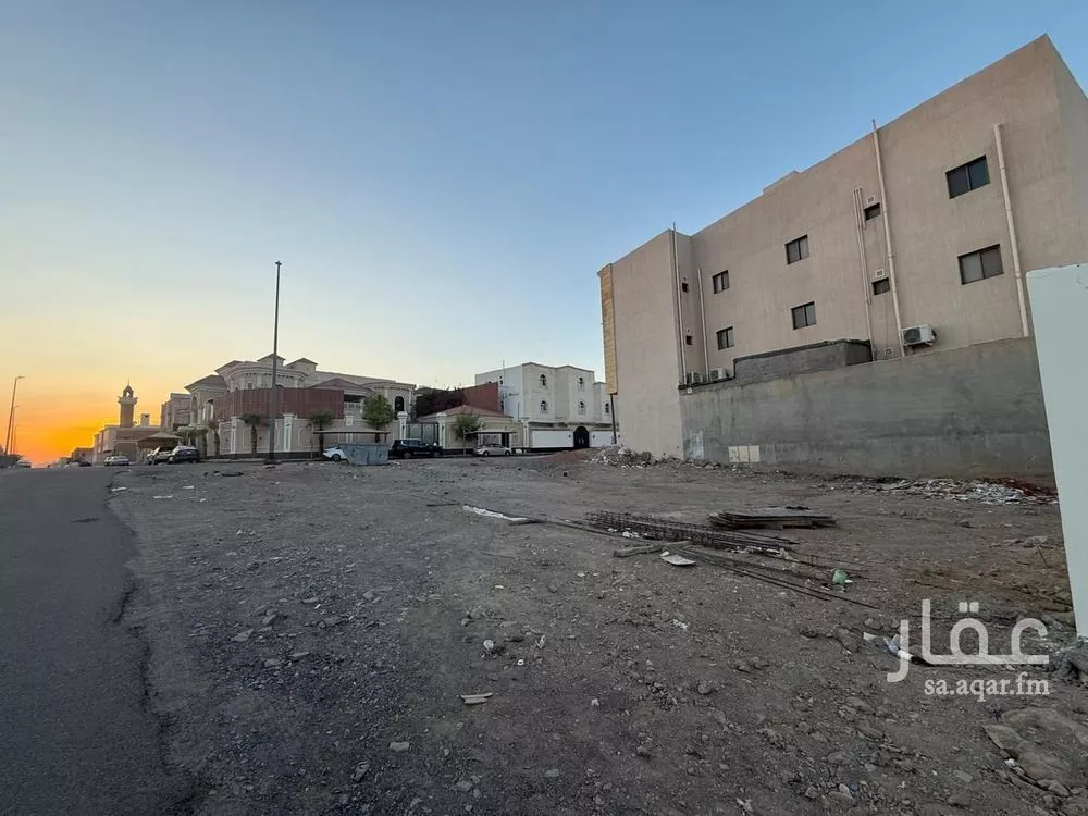 643 sqm land in Mudhainib 3