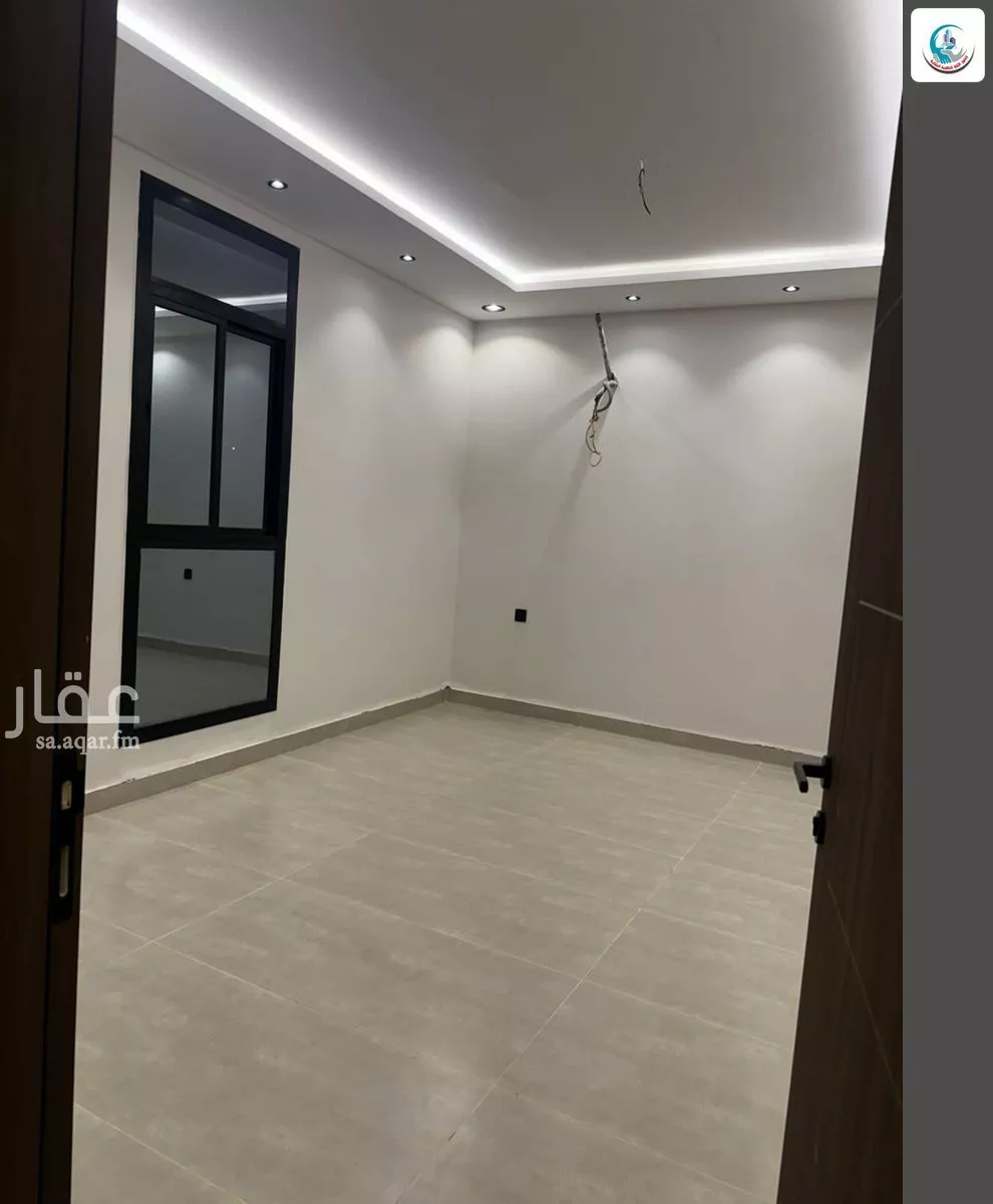 فيلا 6 غرف في بحرة 4