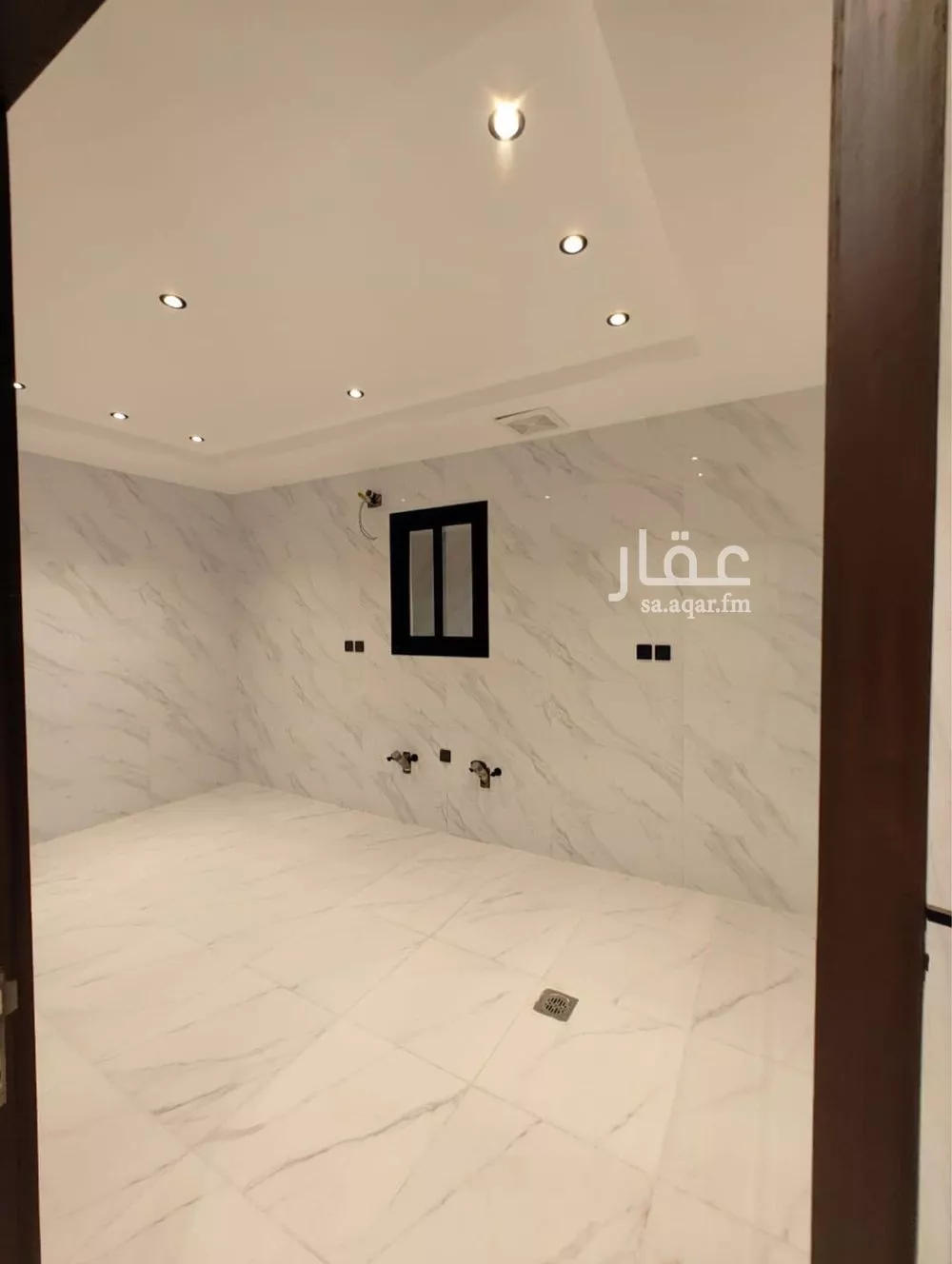 13 bedroom apartment in As Salhiyah 4