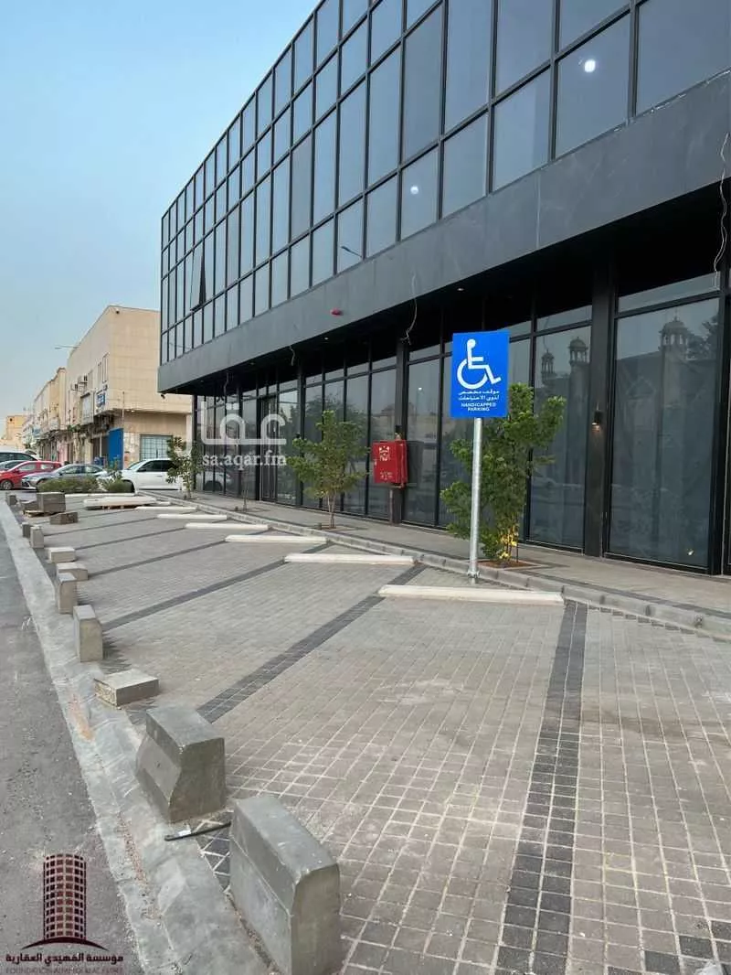shop in Al Rawdah, Riyadh 3