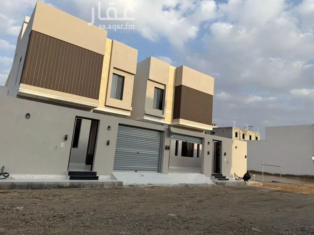 4 bedroom villa in Al Rahmaniyyah 5