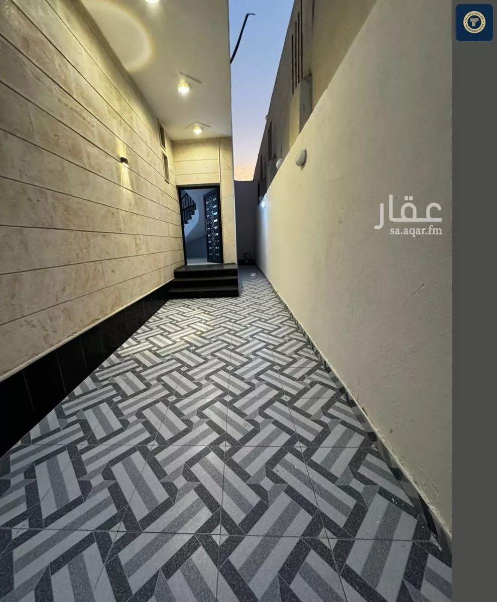 7 bedroom villa in Bahrah 7