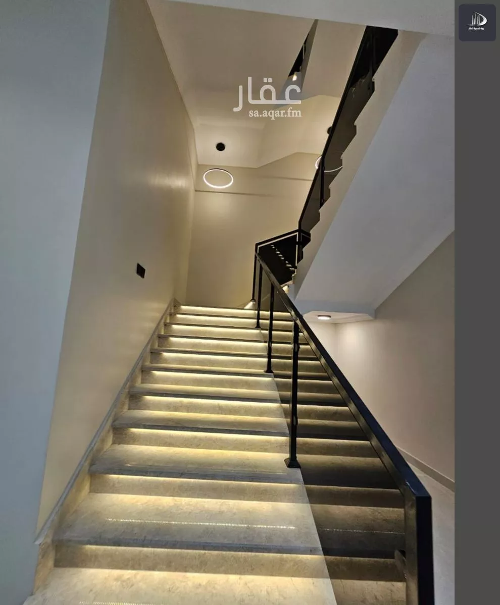 9 bedroom villa in Al Rahmaniyyah 5