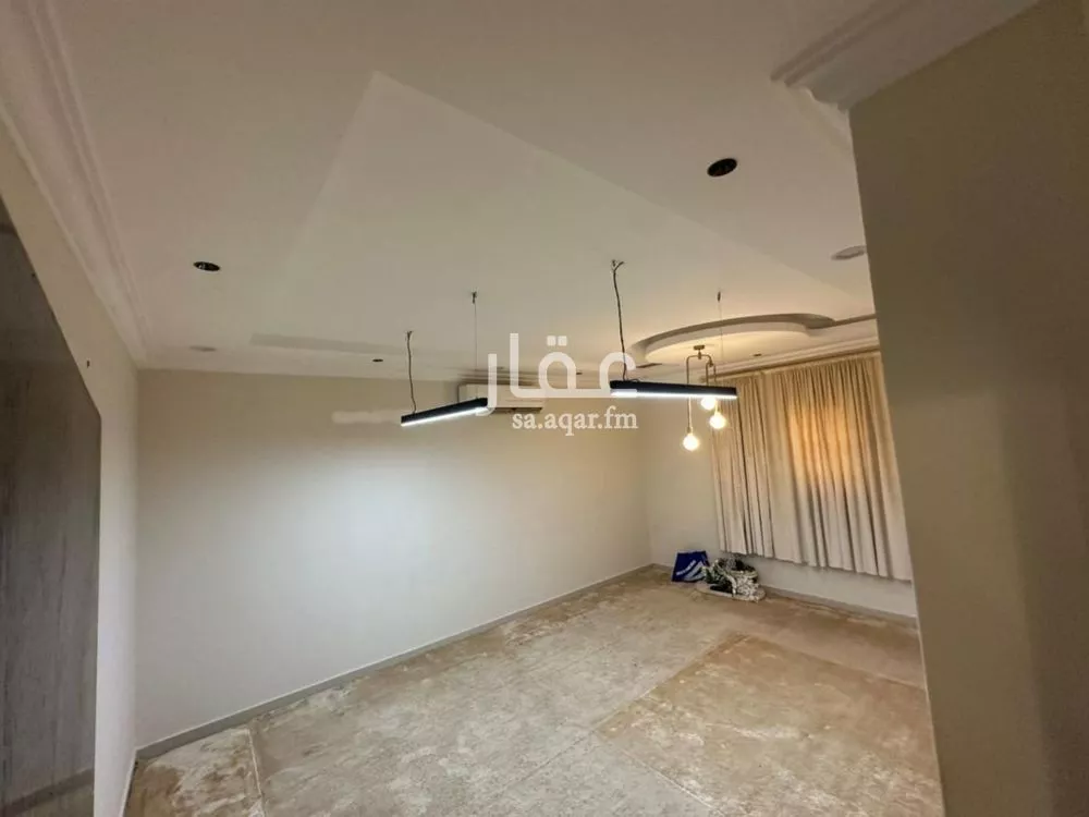 دور 4 غرف في عرقة 6