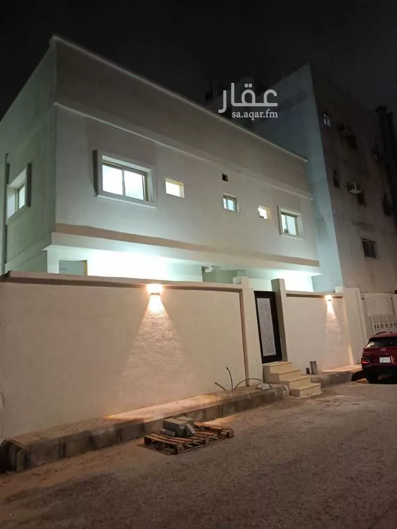 عقار 16 غرف في القادسية، الدمام