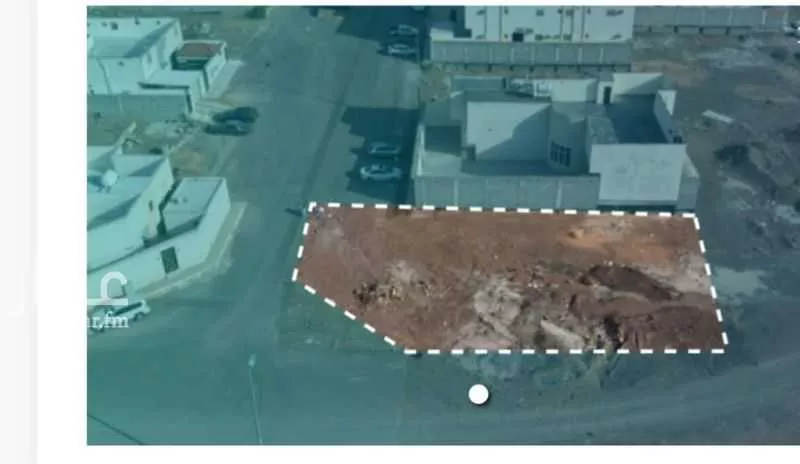 300 sqm land in Abu Kabeer 2