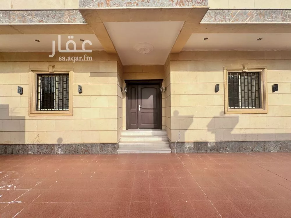 10 bedroom villa in Al Falah 2
