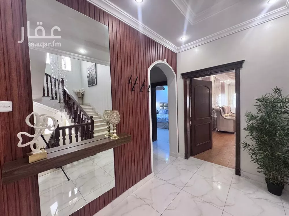 10 bedroom villa in Al Falah 5