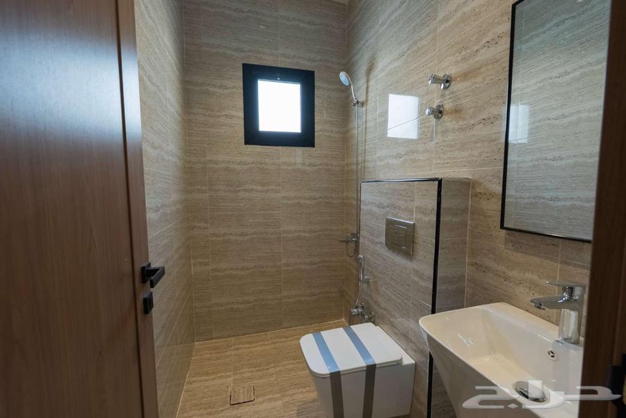 4 bedroom villa in Al Amwaj, Eastern Province 23