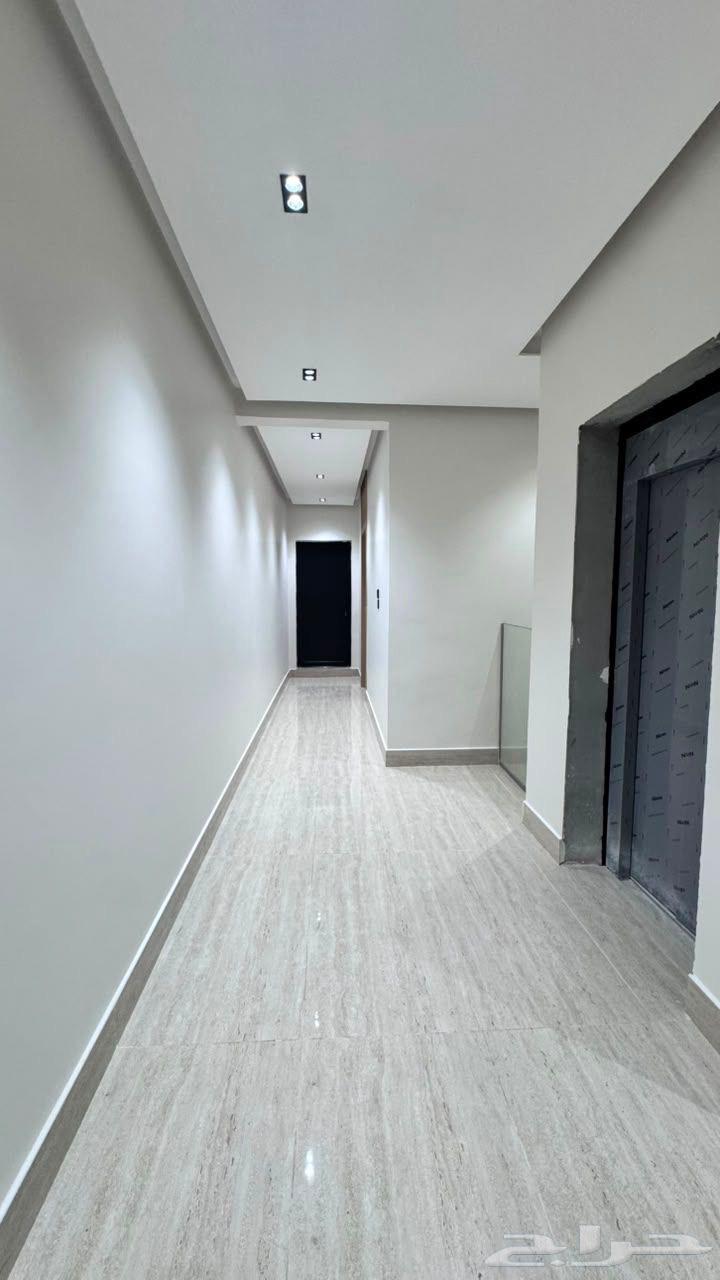 7 bedroom villa in Al Amwaj, Eastern Province 19