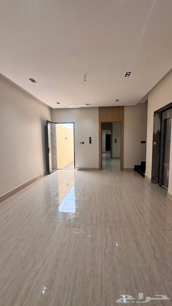 7 bedroom villa in Al Amwaj, Eastern Province 15
