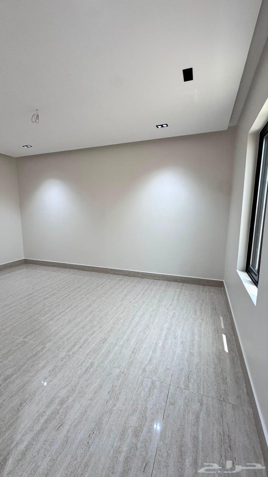 7 bedroom villa in Al Amwaj, Eastern Province 11