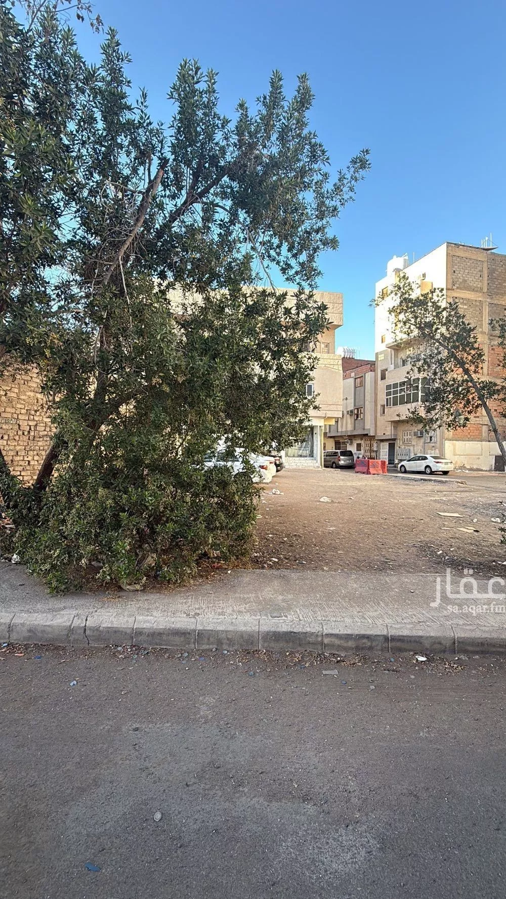 291 sqm land in Bani Muawiyah 8