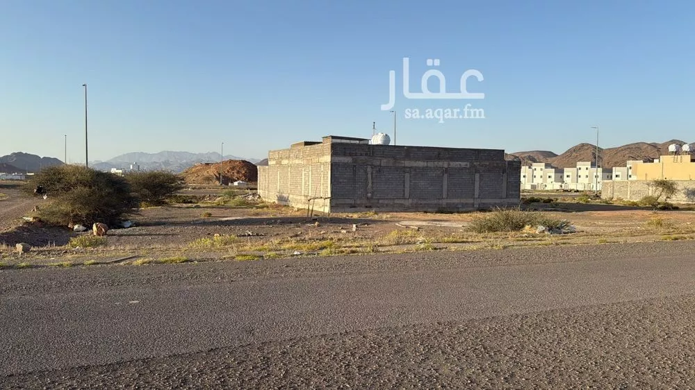 525 sqm land in Al Balqaa 4