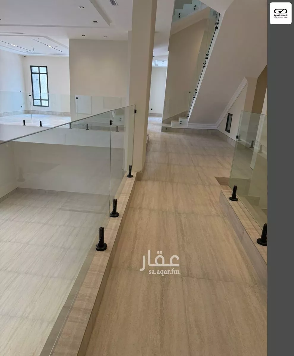 5 bedroom villa in Al Yaqout 10