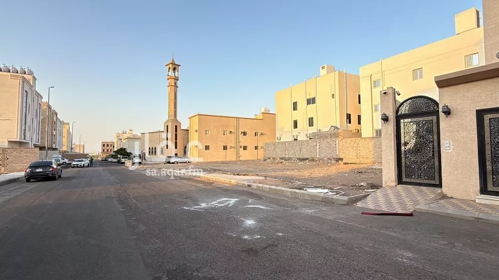460 sqm land in Ayn Al Khayf 4