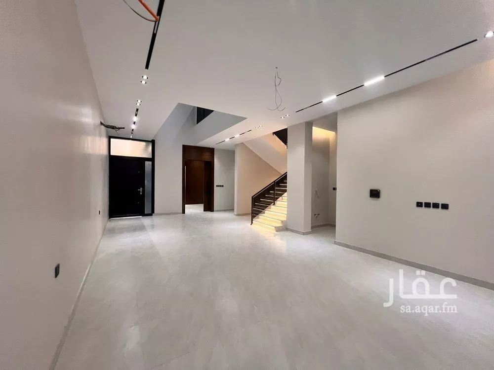 7 bedroom villa in Al Rahmaniyyah 14