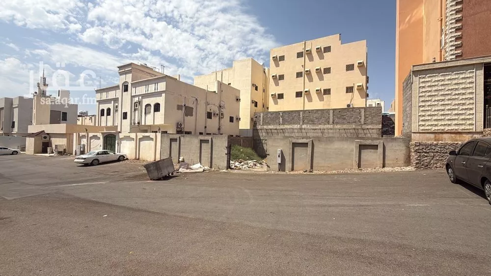 400 sqm land in Harrat Al Wabarah 4