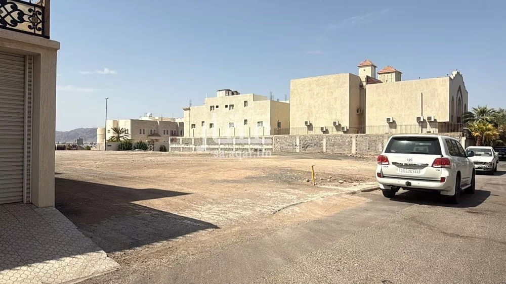 483 sqm land in Mahzur 2