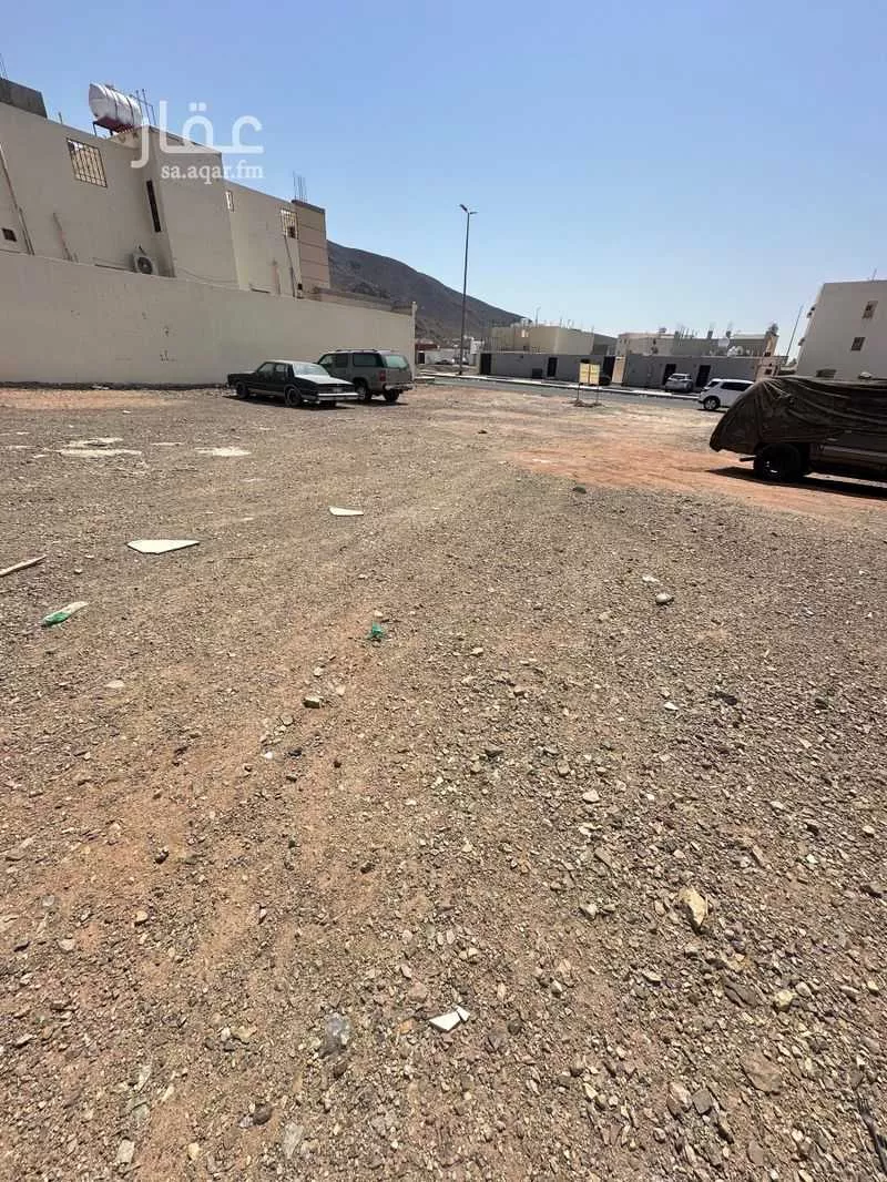 645 sqm land in As Sikkah Al Hadid 3