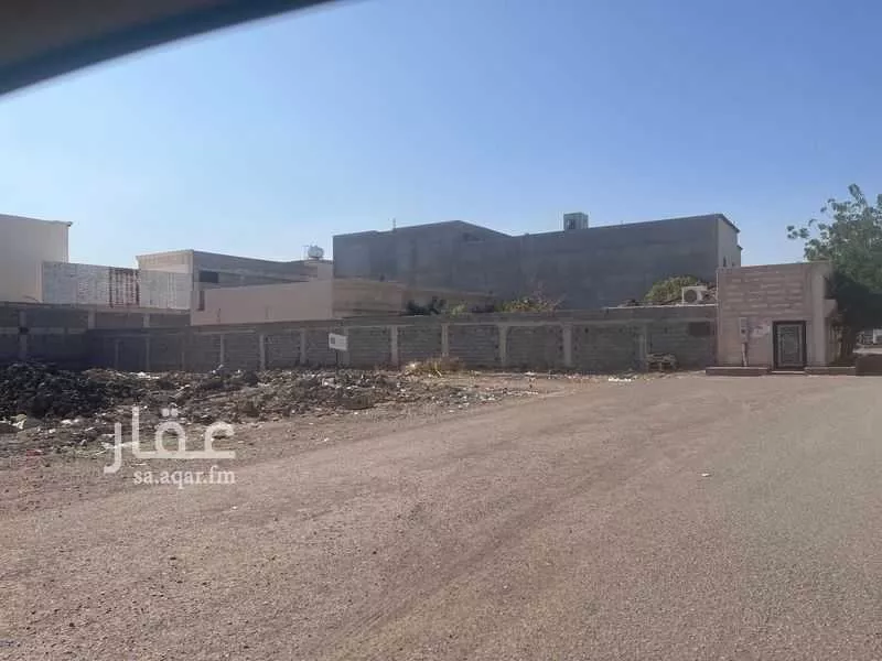 400 sqm land in Al Sakb 4