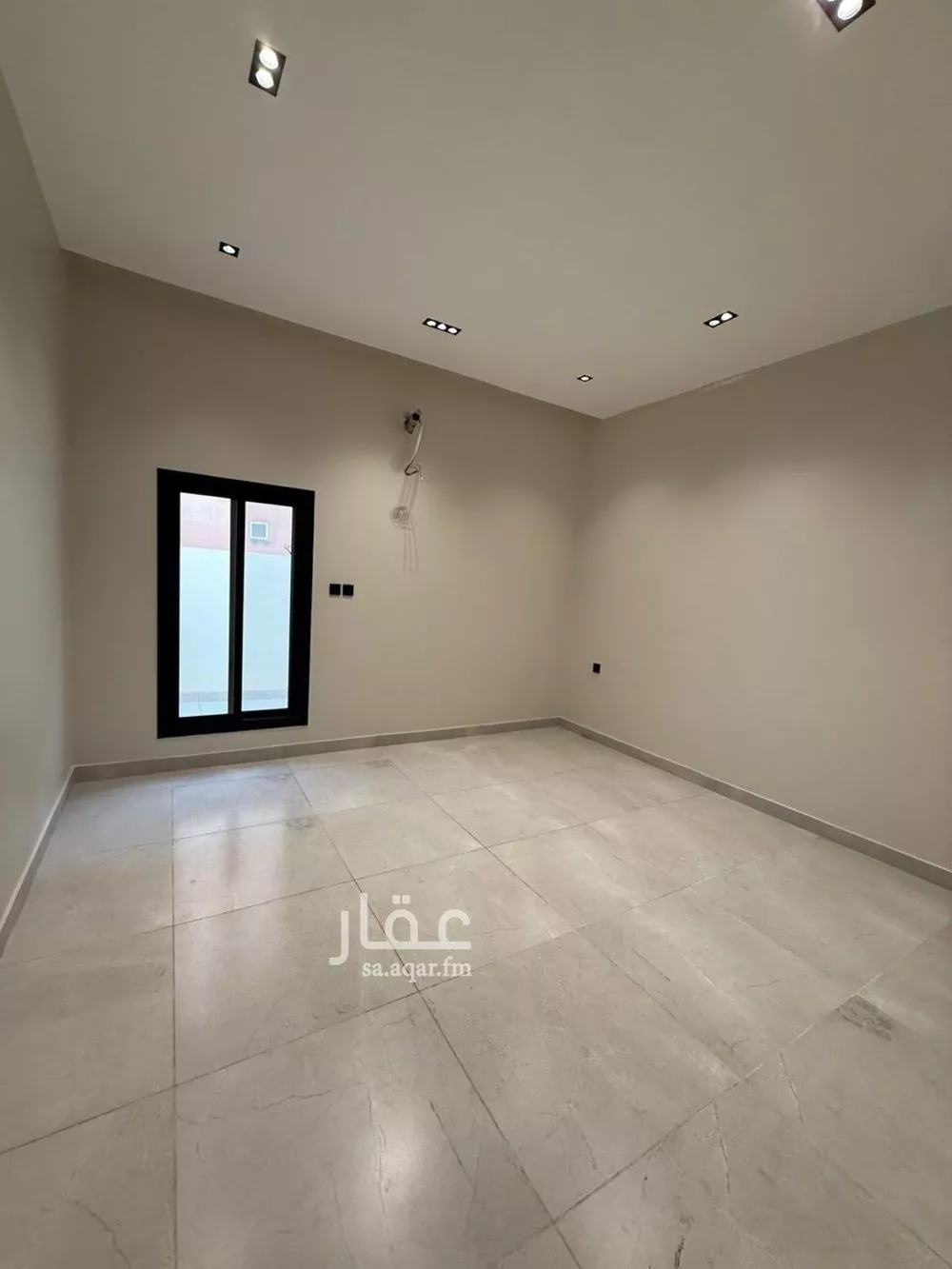 فيلا 5 غرف في الصوارى 15