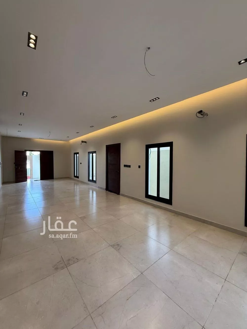 فيلا 5 غرف في الصوارى 8