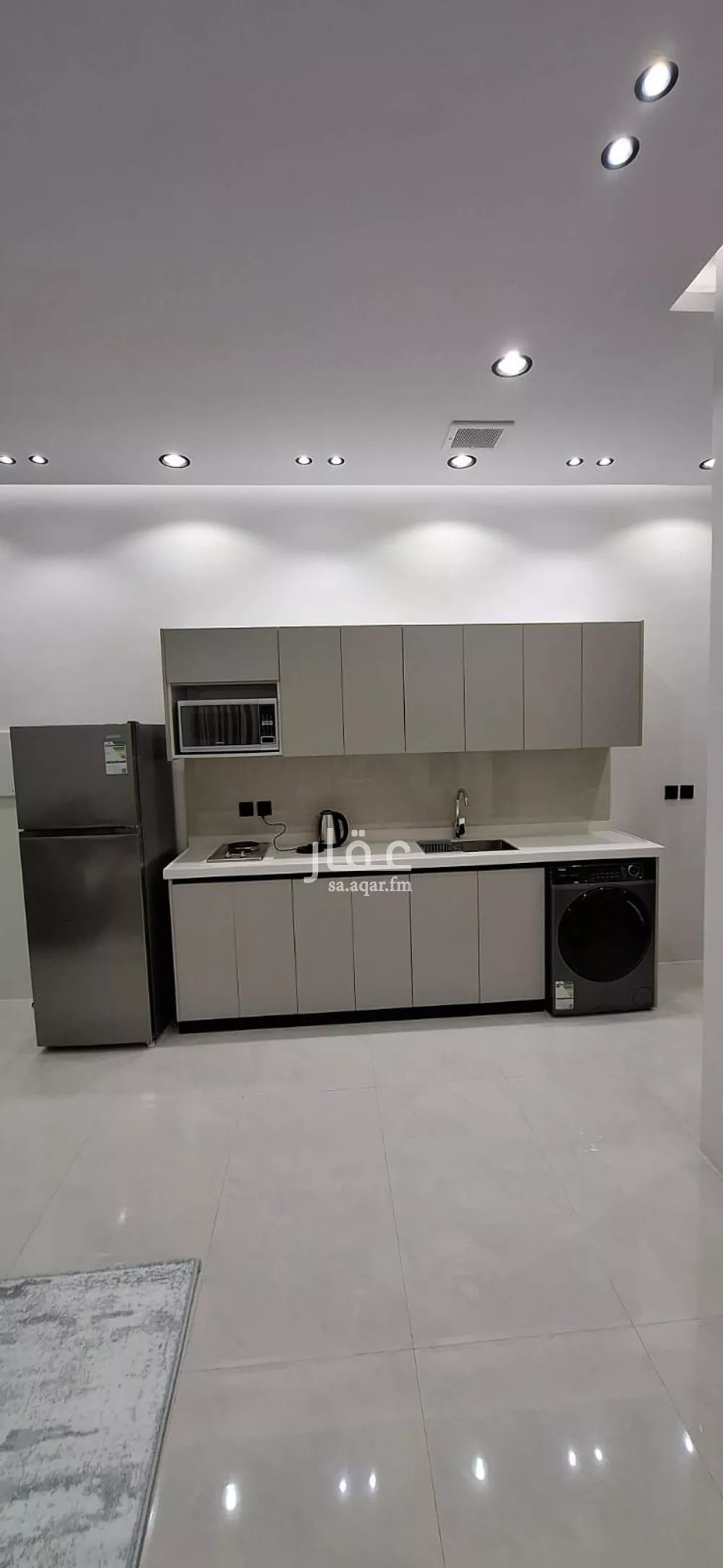 1 bedroom apartment in Dhahrat Laban 10