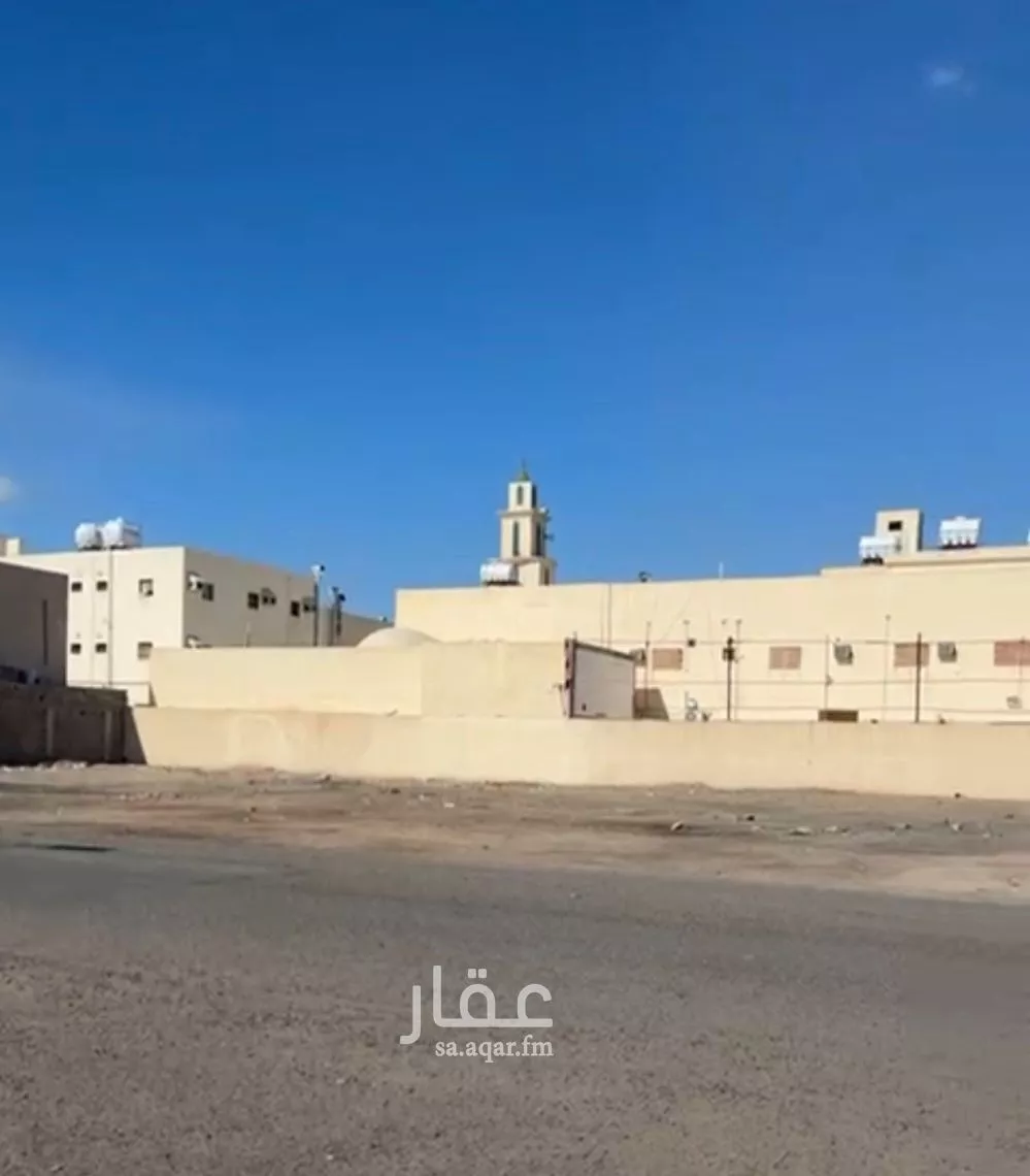 1621 sqm land in Al Difa 4