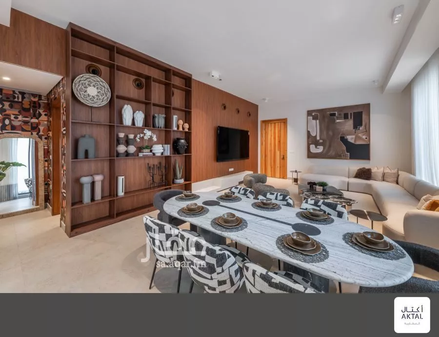 4 bedroom villa in Al Amwaj 18
